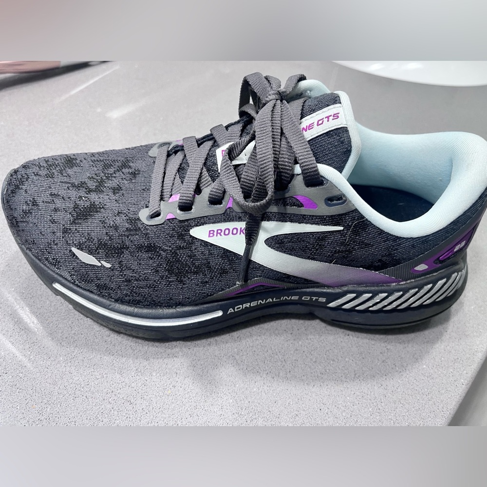 Brooks Running Shoes - Black and Purple